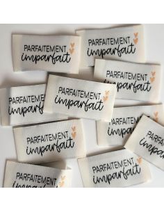 Set van 5 geweven labels om op te naaien Perfect imperfect
