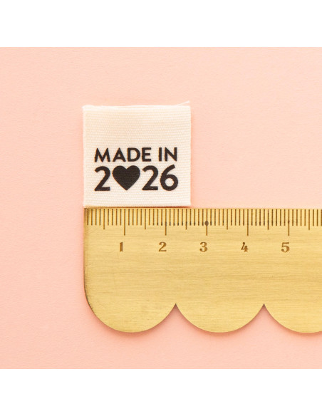 Set van 8 geweven labels - Made in 2026 zwart