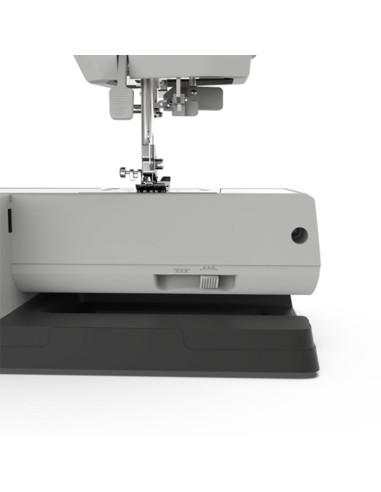 Necchi Q132A naaimachine