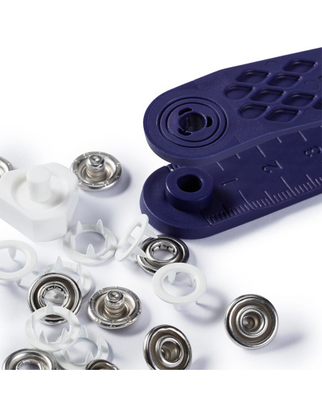 Doos met 10 witte jersey drukknoopjes met gereedschap 10 mm
