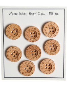 Pakket van 8 houten knopen harten 18 mm