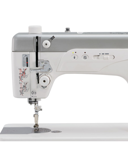 Janome HD-9 Professional naaimachine