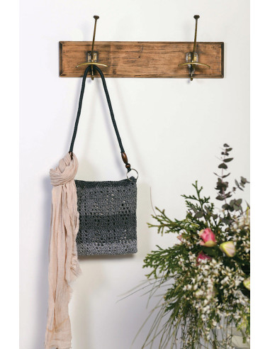 Catalogus Nova Vita 4 DMC - 16 projecten tassen en accessoires