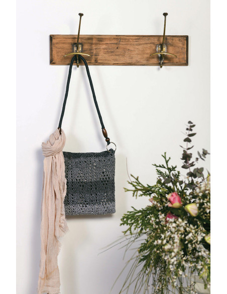 Catalogus Nova Vita 4 DMC - 16 projecten tassen en accessoires