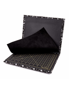 4-in-1 strijk- en snijmat black edition