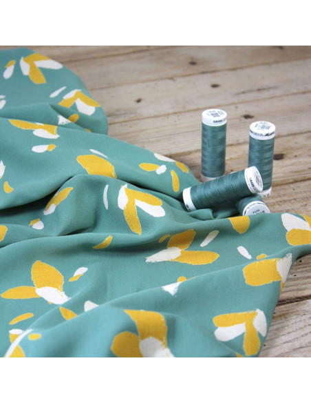 Viscose popeline stof Pétali saliegroen - Églantine & Zoé