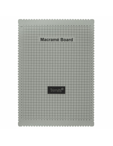 Macramé plank 29,7 x 42 cm