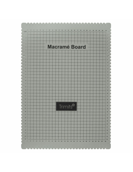 Macramé plank 29,7 x 42 cm
