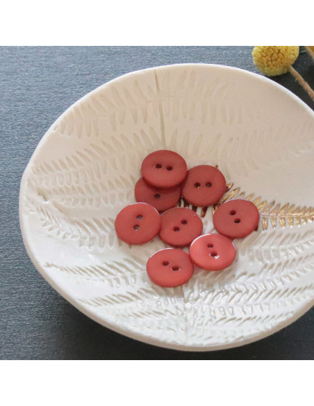 Platte parelmoeren knoop met 2 gaten - Terracotta