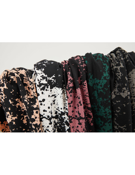 Viscose crêpe stof Shadow Splash - Flessengroen