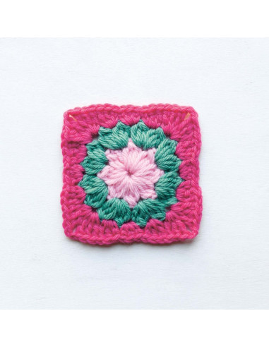 Boek de bijbel van Granny squares