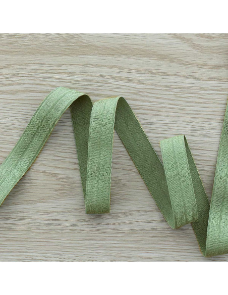 Voorgevouwen satijnen elastische biaisband 15 mm breed - Saliegroen