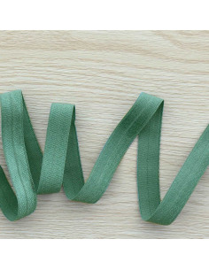 Voorgevouwen satijnen elastische biaisband 15 mm breed - Viridiaans groen