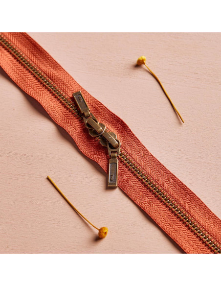 Dubbele ritssluiting Messing en Kastanje 40 cm - Atelier Brunette