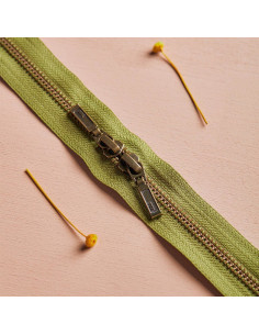Dubbele ritssluiting Messing en Matcha Leaf 40 cm - Atelier Brunette