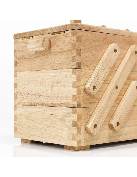 Werknemer naaien in licht hout L