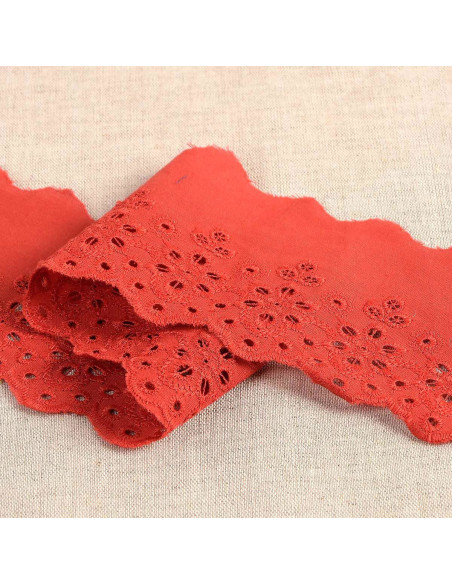 Broderie Anglaise bloemen geschulpt Lily - Rood