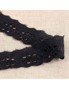 Broderie Anglaise bloemen festoen Inaya - Zwart