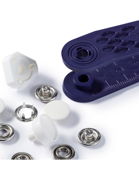 Doos met 6 witte jersey drukknoopjes met gereedschap 12 mm