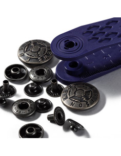 Doos met 6 anorak drukknopen Design met gereedschap 20 mm 2