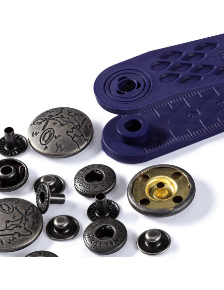 Doos met 6 anorak drukknopen Design met gereedschap 20 mm