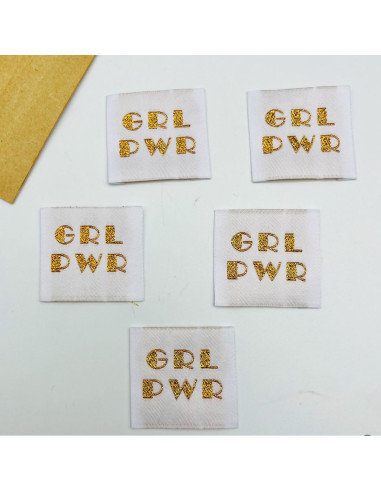 Set van 5 geweven labels om op te naaien Girl Power