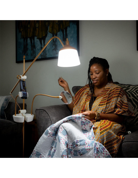 Staande lamp met loep, plateau en telefoonhouder Daylight Anita