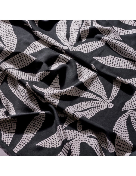 Viscose stof Kaola Deep Charcoal - Atelier Brunette