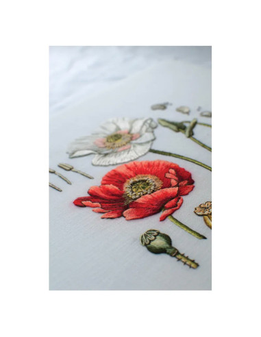 Boek het grote boek van geborduurde bloemen