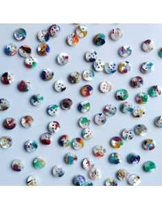 Pakket van 15 knopen in biohars 10 mm 4 gaten - Painterly 2