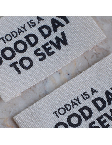 Set van 5 geweven labels om op te naaien - Today is a good day to sew