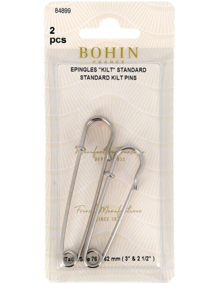 Kaart met 2 zilveren kiltspelden Bohin