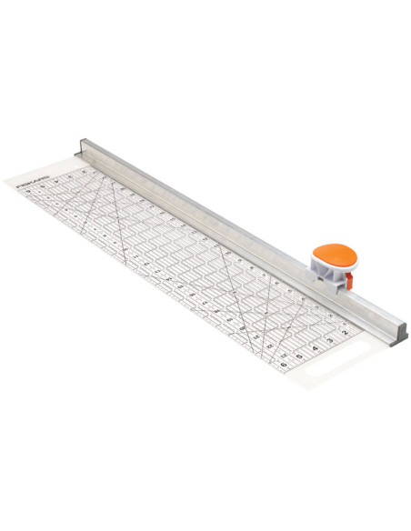 Fiskars gecombineerde roterende snijder & liniaal 6" x 24"