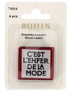 Set van 4 labels om op te naaien - Het is de hel van de mode 2
