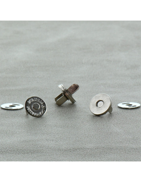Zakje met 2 magnetische sluitingen 14 mm - Licht zilver