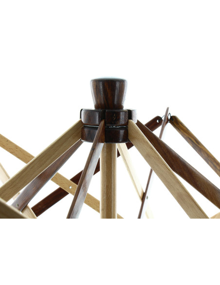 Houten garenhaspel voor wol op tafel Rascol