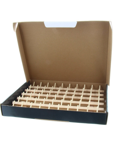 Houten display voor 60 klosjes garen