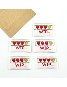 Set van 5 geweven labels om op te naaien WIP 2