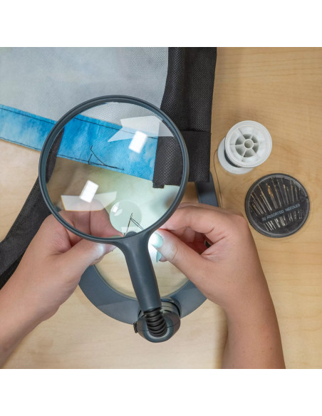 Carson Optical ultra heldere bureaulamp met loep
