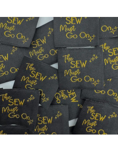 Set van 5 geweven labels om op te naaien The sew must go on