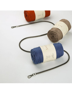 Metalen ketting met doosmotief - Zwart