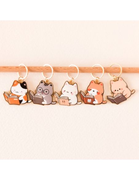 Set van 5 steekmarkeerders - Kleine lezende katten