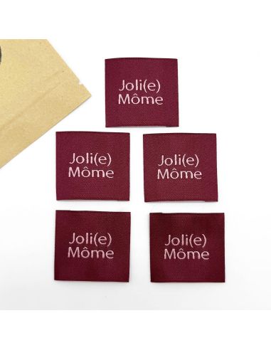 Set van 5 geweven labels om op te naaien Joli Môme bordeaux