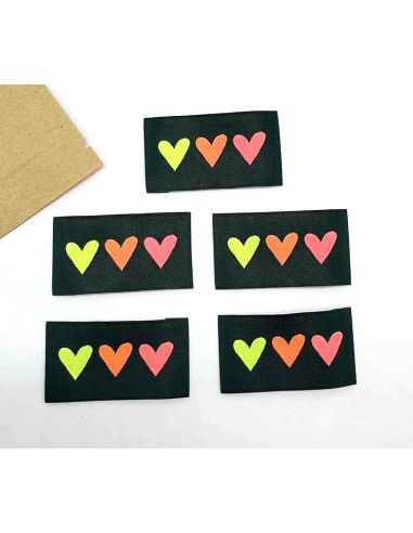 Set van 5 geweven labels om op te naaien 3 Harten