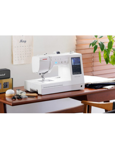 Janome Memory Craft 1000 naai- en borduurmachine