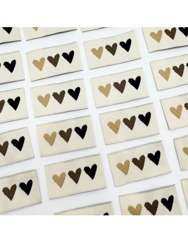 Set van 5 geweven labels om op te naaien Hallo schoonheid - 3 harten