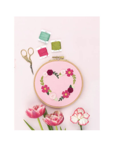 Boek over bloemen borduren