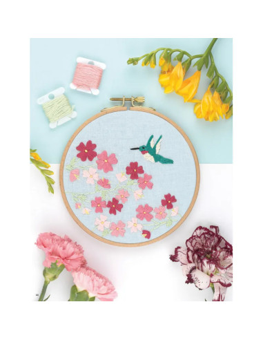 Boek over bloemen borduren