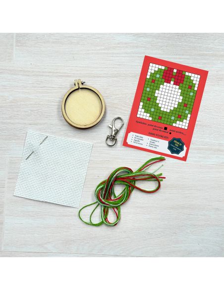 Mini borduurpakket kruissteek - Vrolijk Kerstfeest!