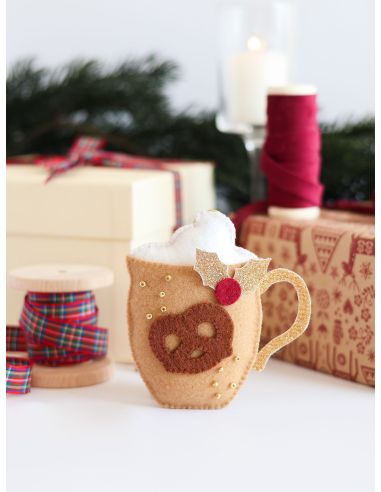 Mijn kerstversiering van vilt - 4 kersthangertjes
